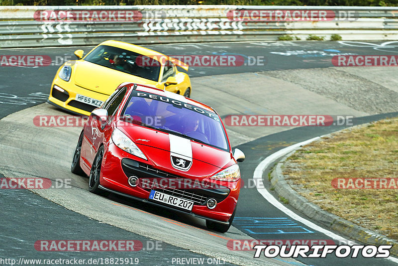 Bild #18825919 - Touristenfahrten Nürburgring Nordschleife (28.08.2022)