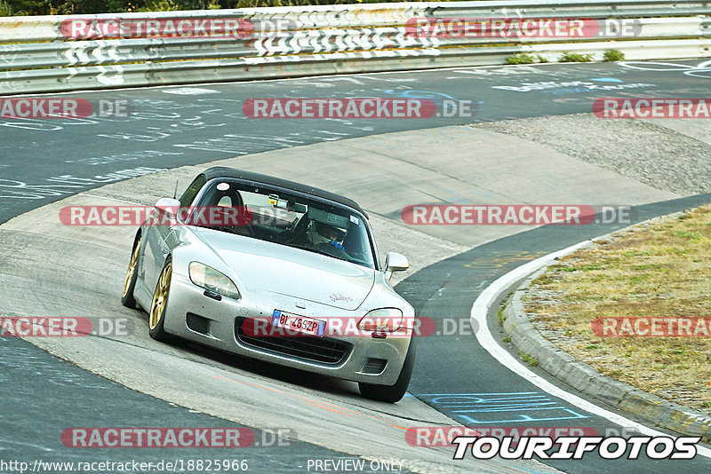 Bild #18825966 - Touristenfahrten Nürburgring Nordschleife (28.08.2022)