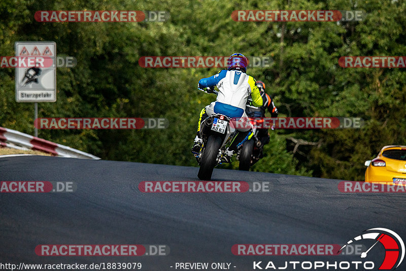 Bild #18839079 - Touristenfahrten Nürburgring Nordschleife (28.08.2022)