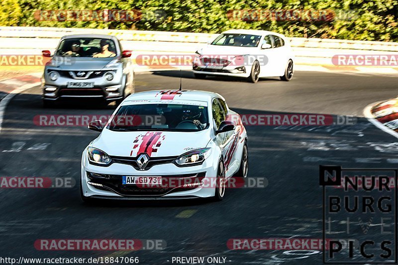 Bild #18847066 - Touristenfahrten Nürburgring Nordschleife (29.08.2022)