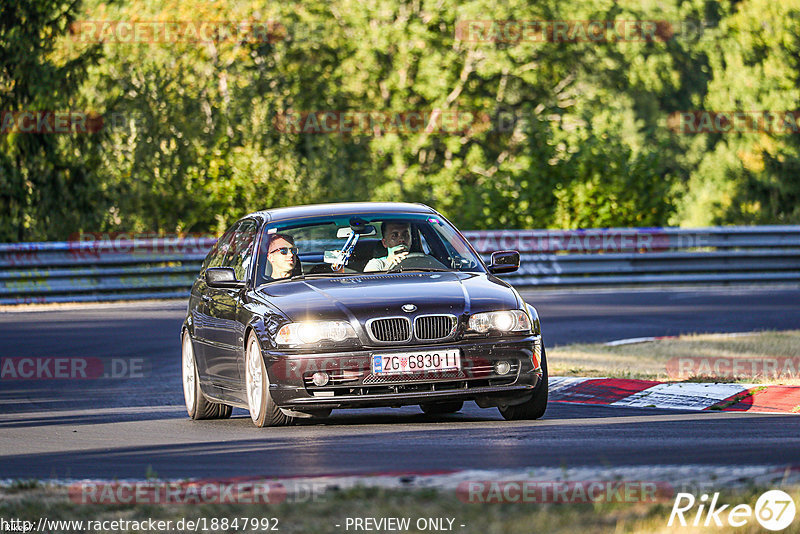 Bild #18847992 - Touristenfahrten Nürburgring Nordschleife (29.08.2022)