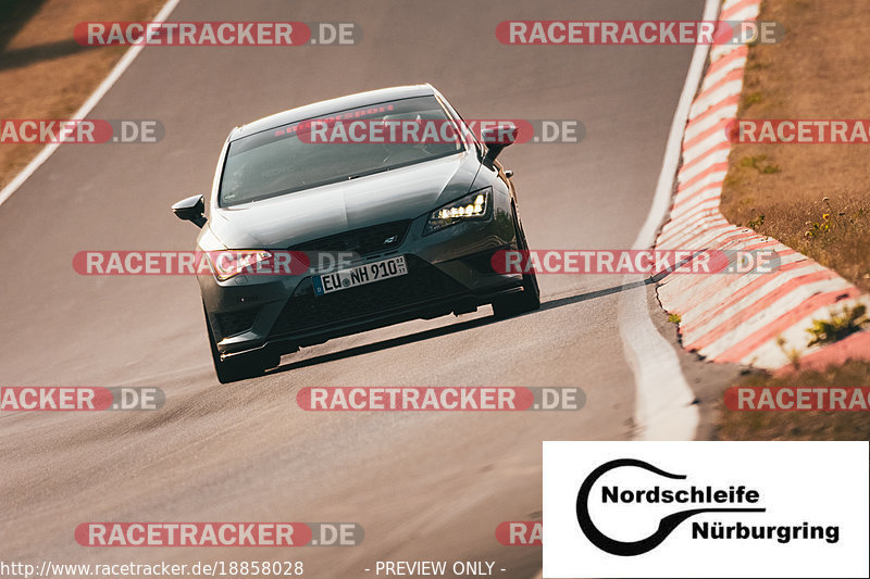 Bild #18858028 - Touristenfahrten Nürburgring Nordschleife (30.08.2022)