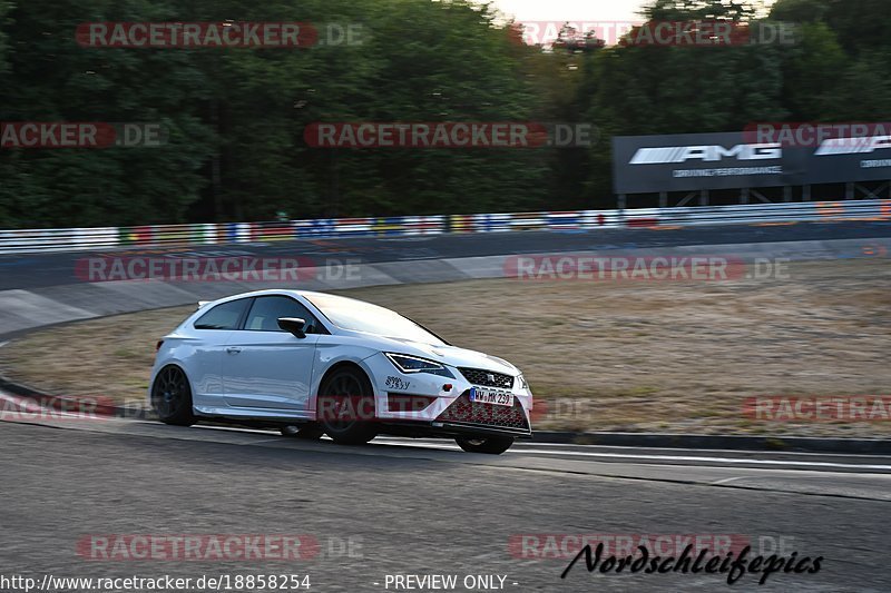 Bild #18858254 - Touristenfahrten Nürburgring Nordschleife (30.08.2022)