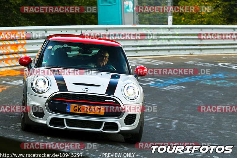 Bild #18945297 - Touristenfahrten Nürburgring Nordschleife (04.09.2022)