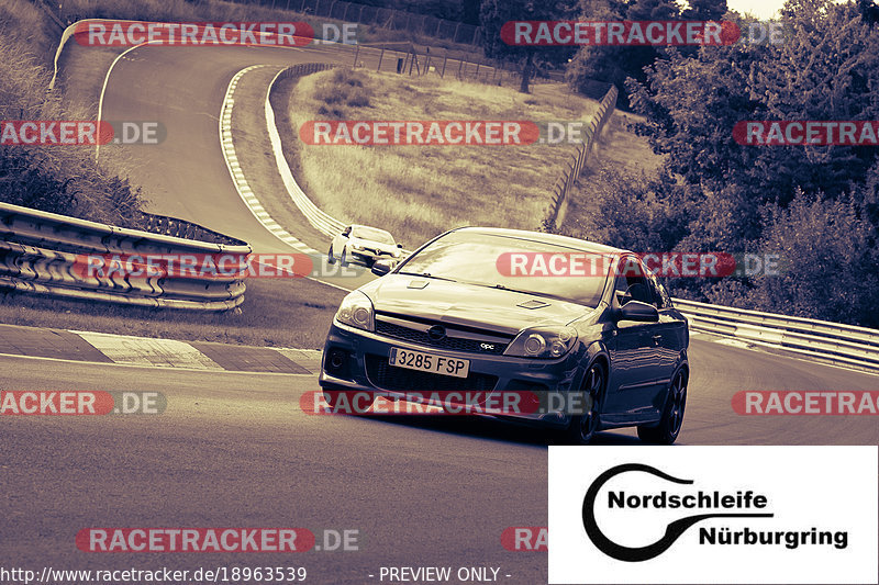 Bild #18963539 - Touristenfahrten Nürburgring Nordschleife (05.09.2022)