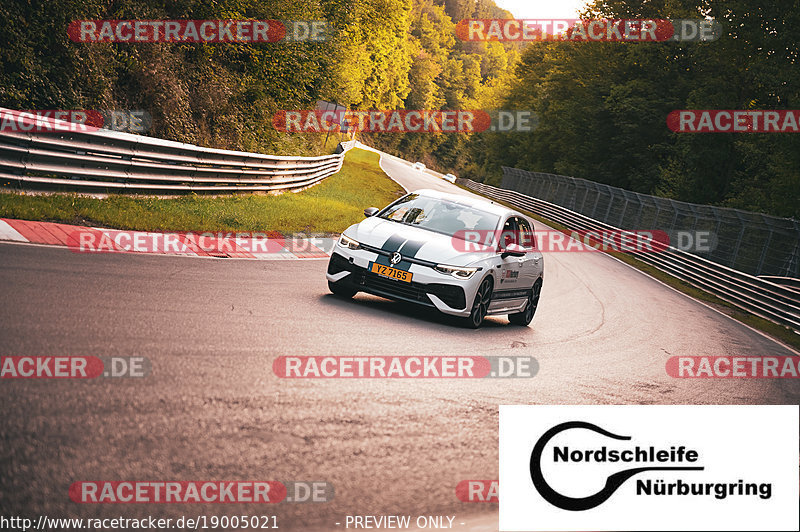 Bild #19005021 - Touristenfahrten Nürburgring Nordschleife (12.09.2022)