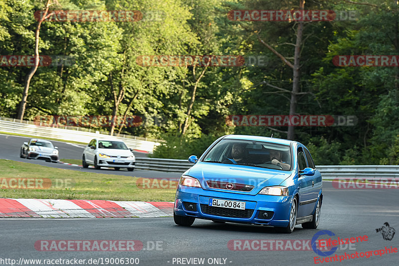 Bild #19006300 - Touristenfahrten Nürburgring Nordschleife (12.09.2022)