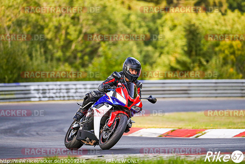 Bild #19009286 - Touristenfahrten Nürburgring Nordschleife (12.09.2022)