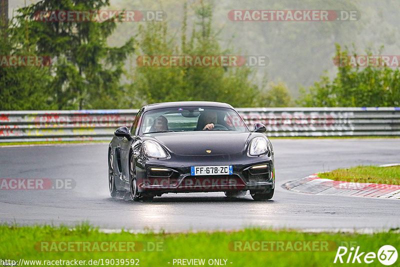 Bild #19039592 - Touristenfahrten Nürburgring Nordschleife (18.09.2022)