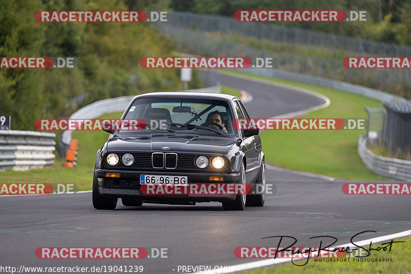 Bild #19041239 - Touristenfahrten Nürburgring Nordschleife (18.09.2022)