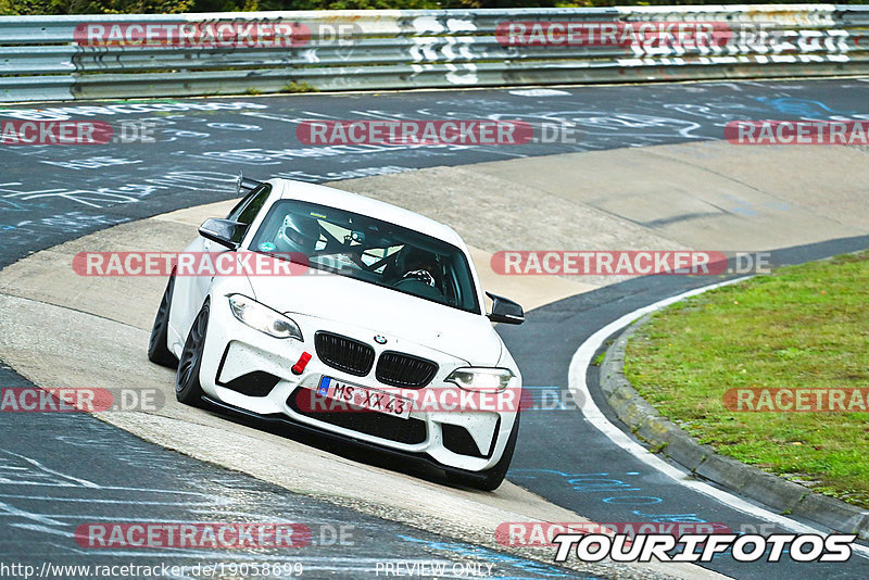 Bild #19058699 - Touristenfahrten Nürburgring Nordschleife (18.09.2022)