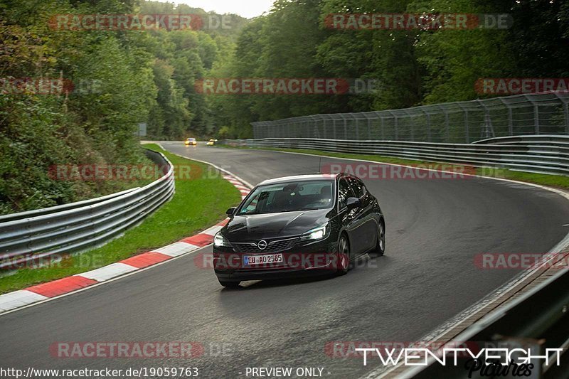 Bild #19059763 - Touristenfahrten Nürburgring Nordschleife (19.09.2022)