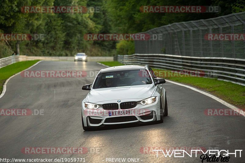 Bild #19059771 - Touristenfahrten Nürburgring Nordschleife (19.09.2022)