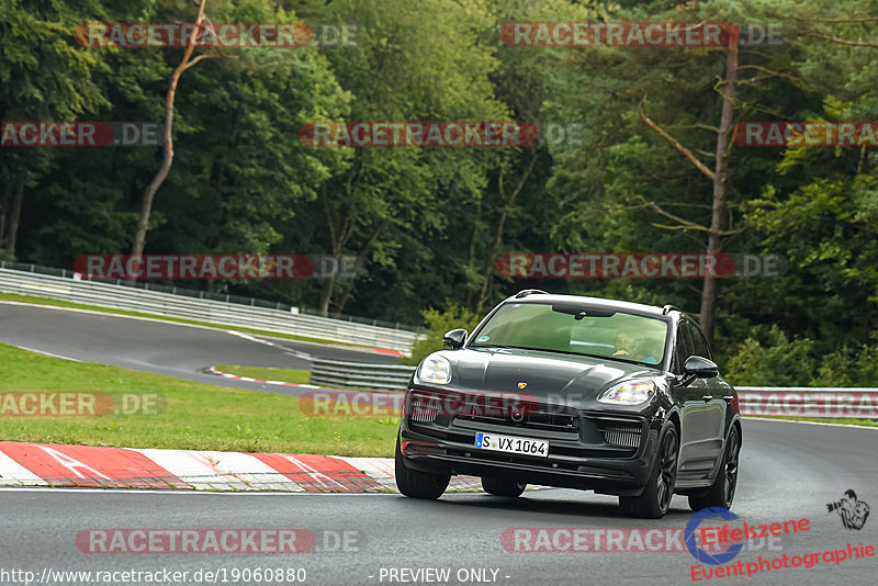 Bild #19060880 - Touristenfahrten Nürburgring Nordschleife (19.09.2022)