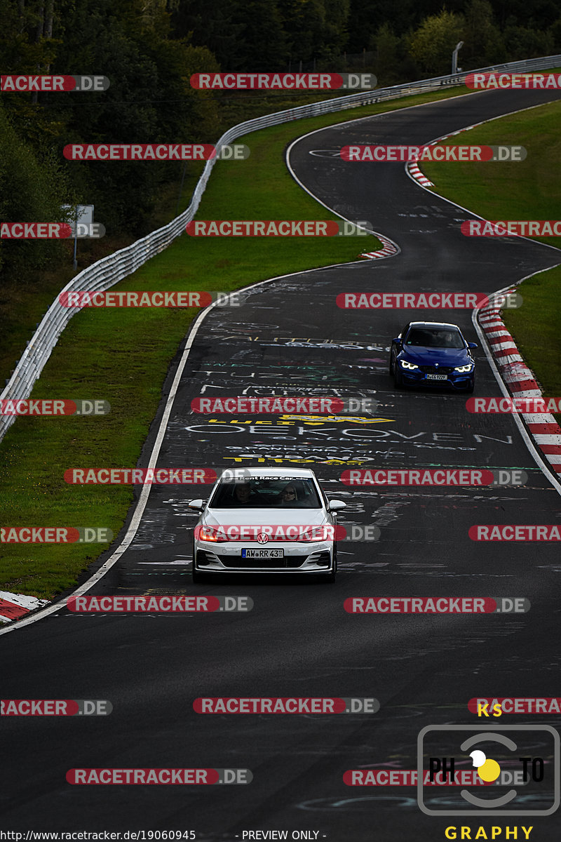 Bild #19060945 - Touristenfahrten Nürburgring Nordschleife (19.09.2022)