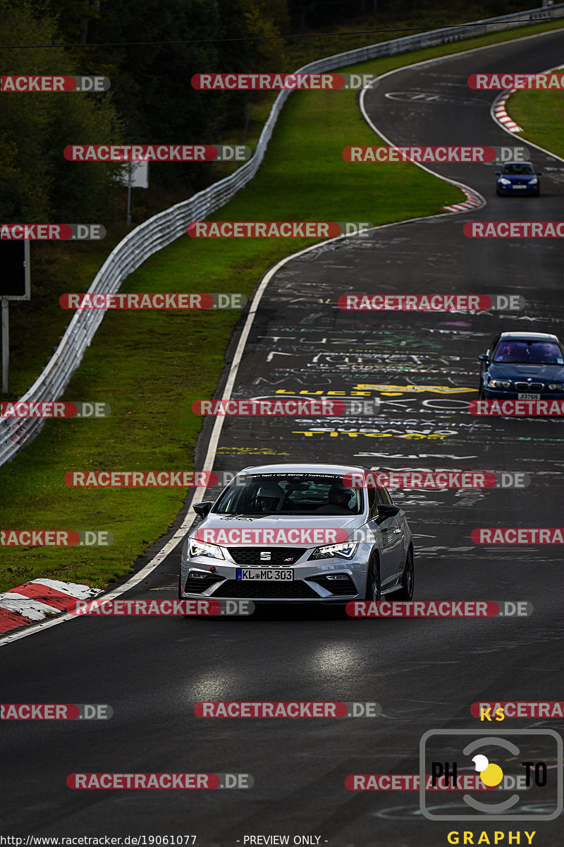 Bild #19061077 - Touristenfahrten Nürburgring Nordschleife (19.09.2022)