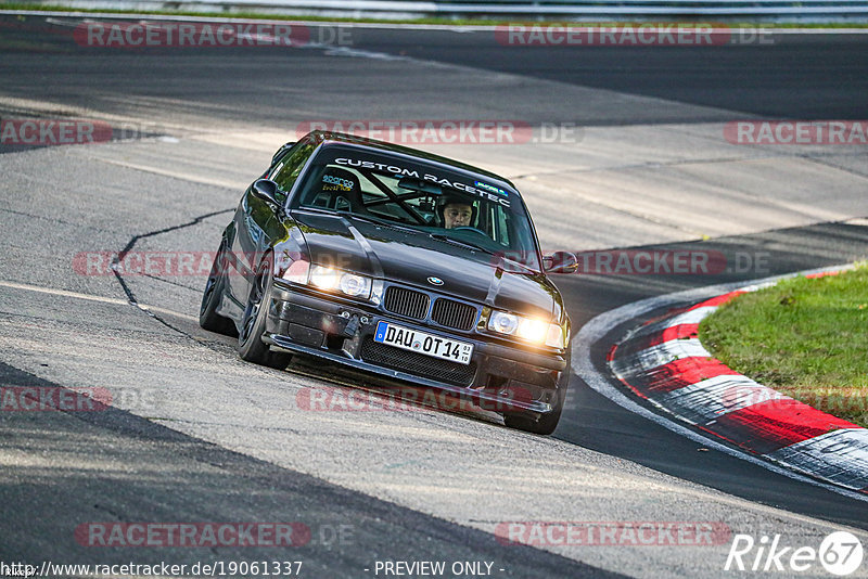 Bild #19061337 - Touristenfahrten Nürburgring Nordschleife (19.09.2022)