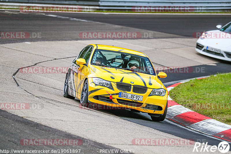 Bild #19061897 - Touristenfahrten Nürburgring Nordschleife (19.09.2022)