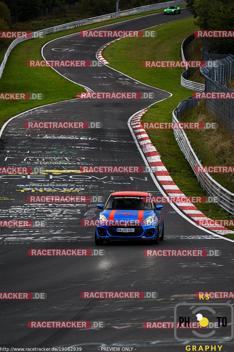 Bild #19062939 - Touristenfahrten Nürburgring Nordschleife (19.09.2022)