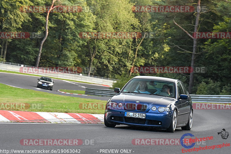 Bild #19063042 - Touristenfahrten Nürburgring Nordschleife (19.09.2022)