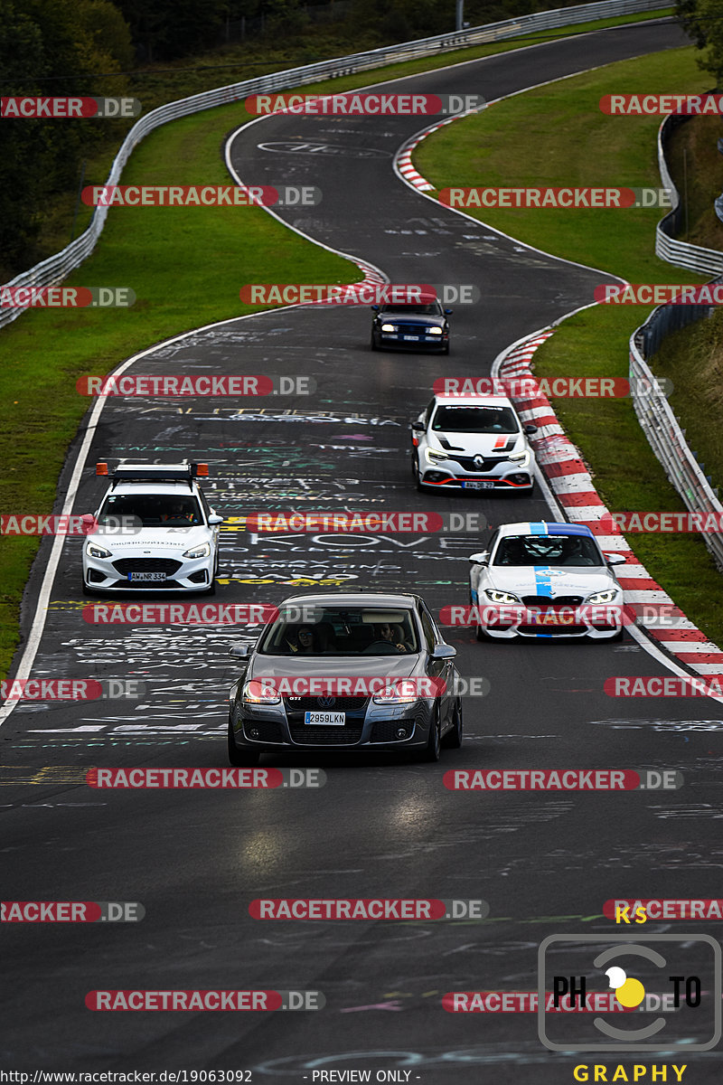 Bild #19063092 - Touristenfahrten Nürburgring Nordschleife (19.09.2022)