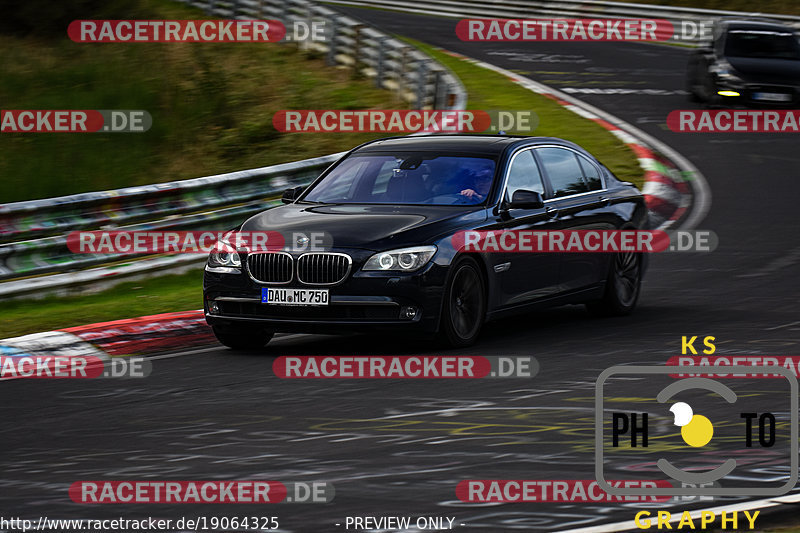 Bild #19064325 - Touristenfahrten Nürburgring Nordschleife (19.09.2022)