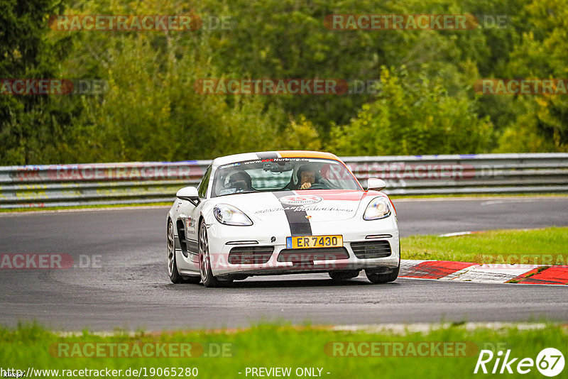 Bild #19065280 - Touristenfahrten Nürburgring Nordschleife (19.09.2022)