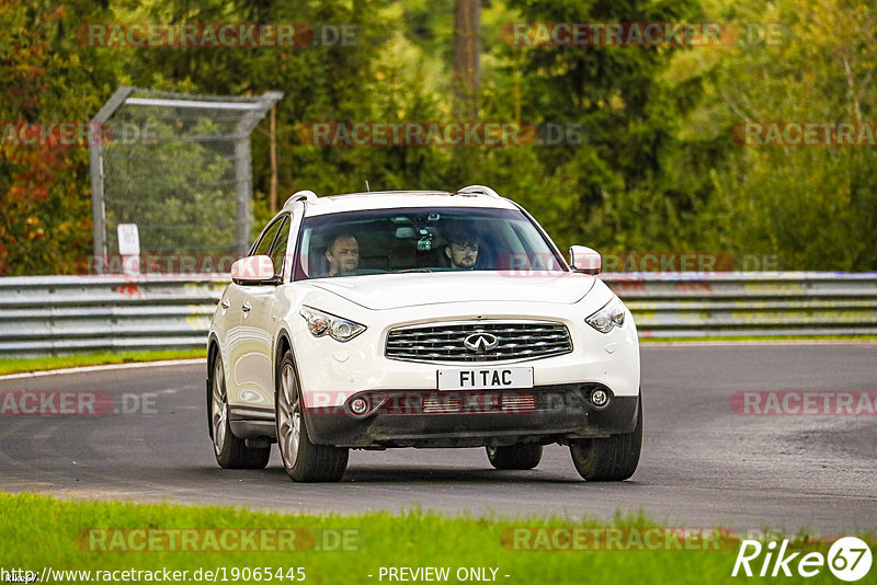 Bild #19065445 - Touristenfahrten Nürburgring Nordschleife (19.09.2022)