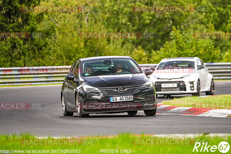 Bild #19066083 - Touristenfahrten Nürburgring Nordschleife (19.09.2022)