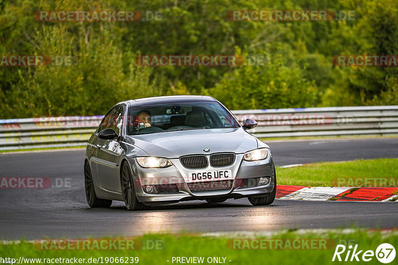 Bild #19066239 - Touristenfahrten Nürburgring Nordschleife (19.09.2022)