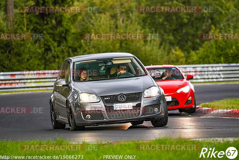 Bild #19066273 - Touristenfahrten Nürburgring Nordschleife (19.09.2022)