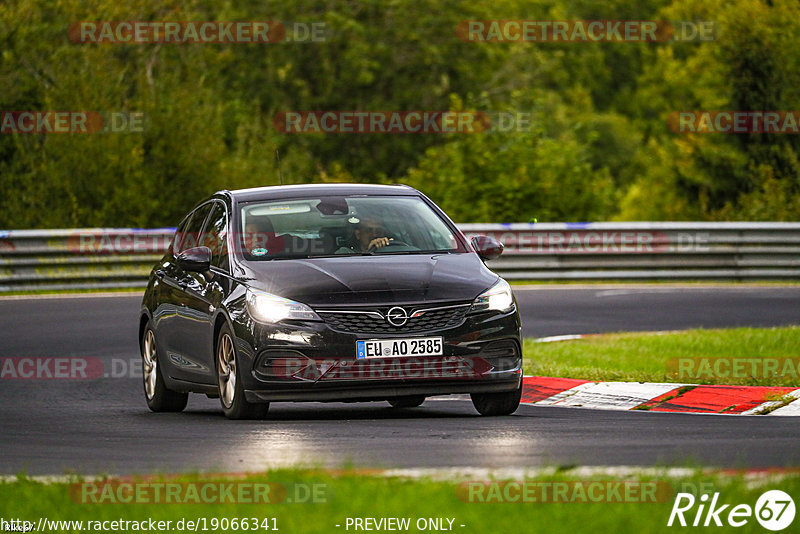 Bild #19066341 - Touristenfahrten Nürburgring Nordschleife (19.09.2022)