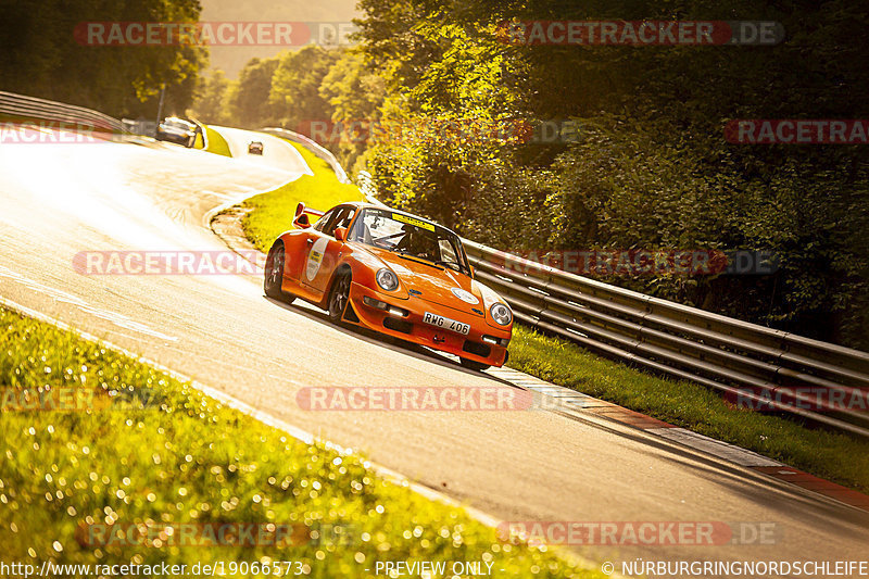 Bild #19066573 - Touristenfahrten Nürburgring Nordschleife (19.09.2022)