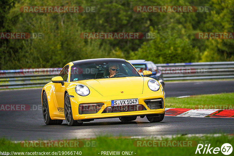 Bild #19066740 - Touristenfahrten Nürburgring Nordschleife (19.09.2022)