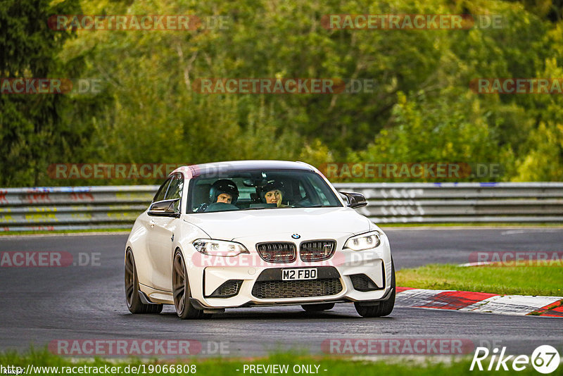 Bild #19066808 - Touristenfahrten Nürburgring Nordschleife (19.09.2022)