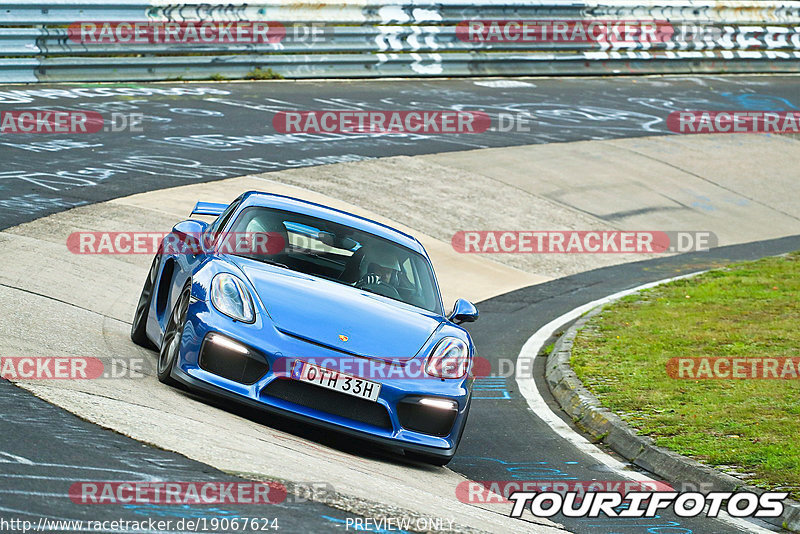 Bild #19067624 - Touristenfahrten Nürburgring Nordschleife (19.09.2022)