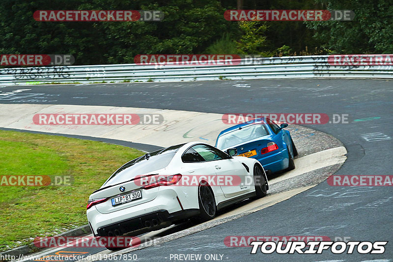 Bild #19067850 - Touristenfahrten Nürburgring Nordschleife (19.09.2022)