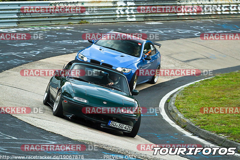 Bild #19067878 - Touristenfahrten Nürburgring Nordschleife (19.09.2022)