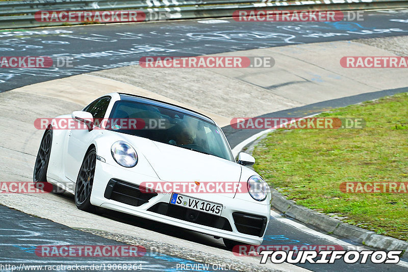 Bild #19068264 - Touristenfahrten Nürburgring Nordschleife (19.09.2022)