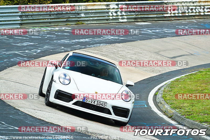 Bild #19068266 - Touristenfahrten Nürburgring Nordschleife (19.09.2022)