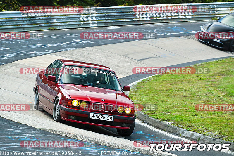 Bild #19068445 - Touristenfahrten Nürburgring Nordschleife (19.09.2022)