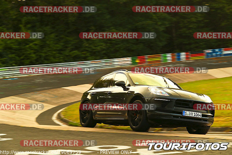 Bild #19069759 - Touristenfahrten Nürburgring Nordschleife (19.09.2022)