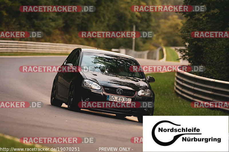 Bild #19070251 - Touristenfahrten Nürburgring Nordschleife (19.09.2022)