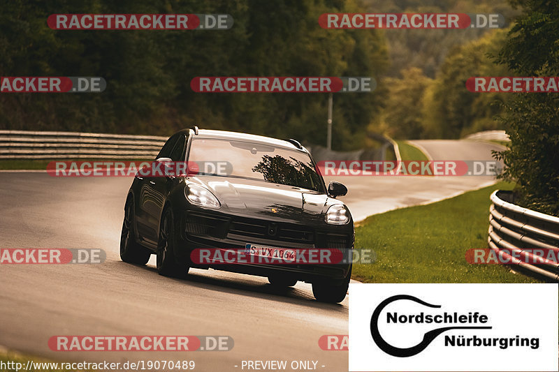 Bild #19070489 - Touristenfahrten Nürburgring Nordschleife (19.09.2022)