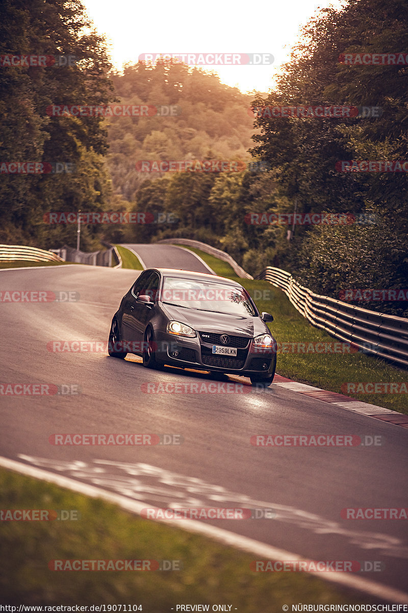 Bild #19071104 - Touristenfahrten Nürburgring Nordschleife (19.09.2022)