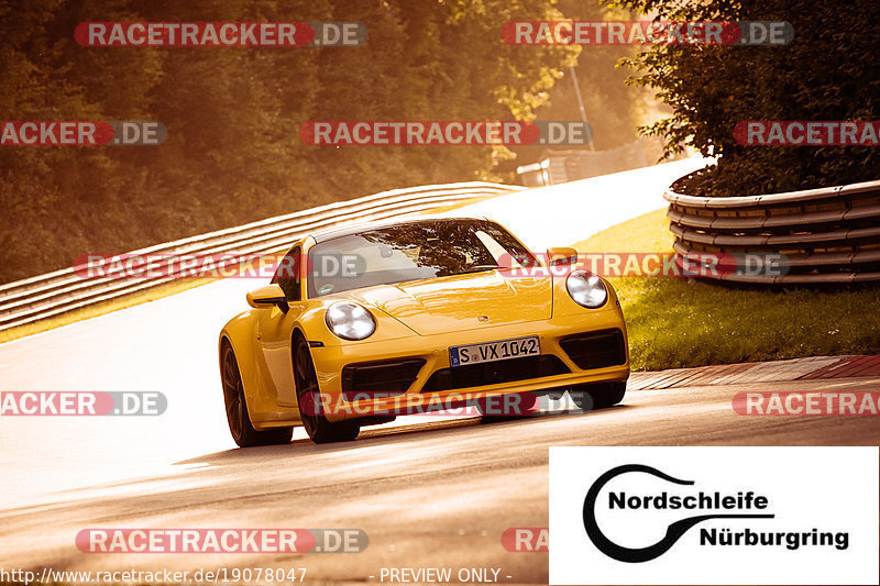 Bild #19078047 - Touristenfahrten Nürburgring Nordschleife (19.09.2022)