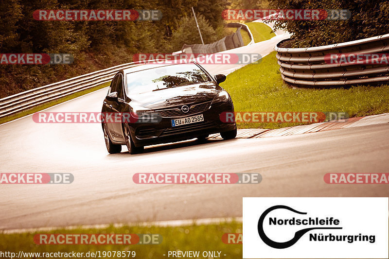 Bild #19078579 - Touristenfahrten Nürburgring Nordschleife (19.09.2022)