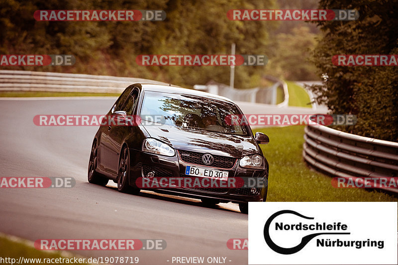 Bild #19078719 - Touristenfahrten Nürburgring Nordschleife (19.09.2022)