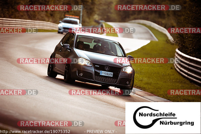 Bild #19075352 - Touristenfahrten Nürburgring Nordschleife (20.09.2022)