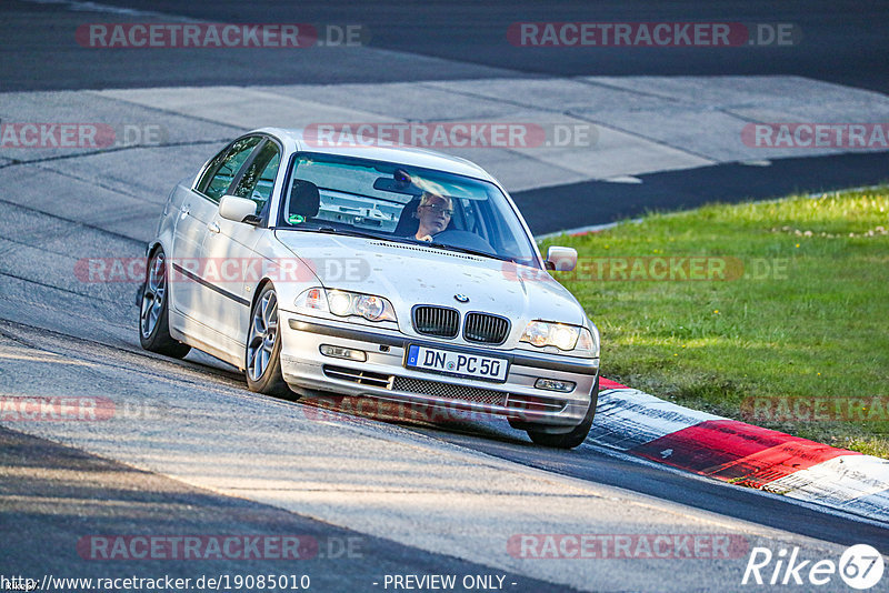 Bild #19085010 - Touristenfahrten Nürburgring Nordschleife (21.09.2022)